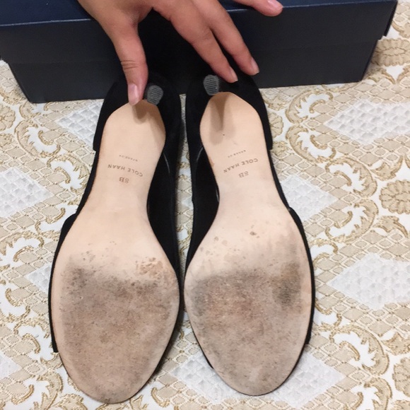 Cole Haan Viveca Black Suede Pump with Cut Out Size 8B with Box - Picture 5 of 9